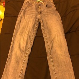 Levi’s 724, high rise straight